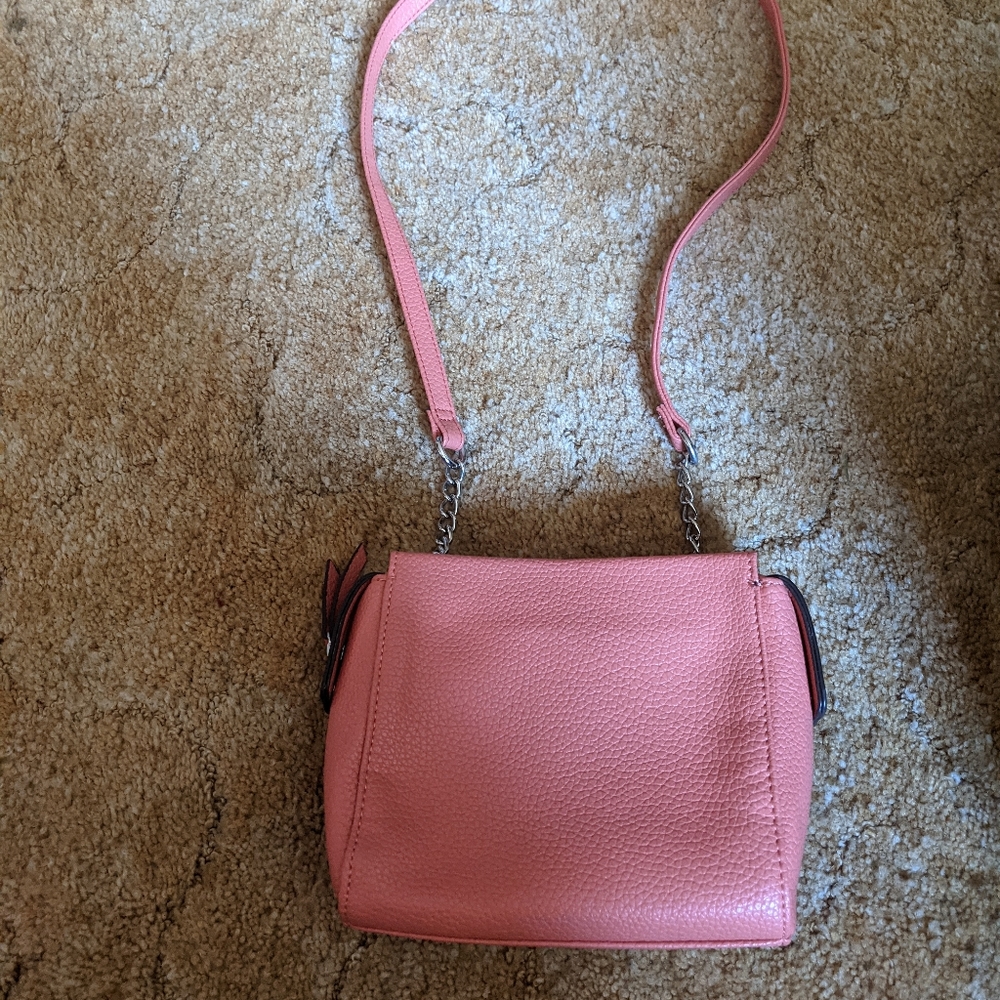 Purse - Picture 2 of 3